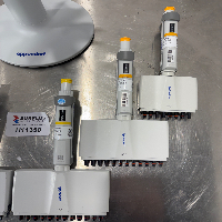 Eppendorf Research Plus x6 Multichannel Pipettes image 1